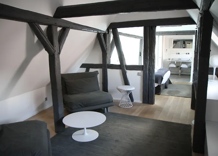 Hotel Quatorze